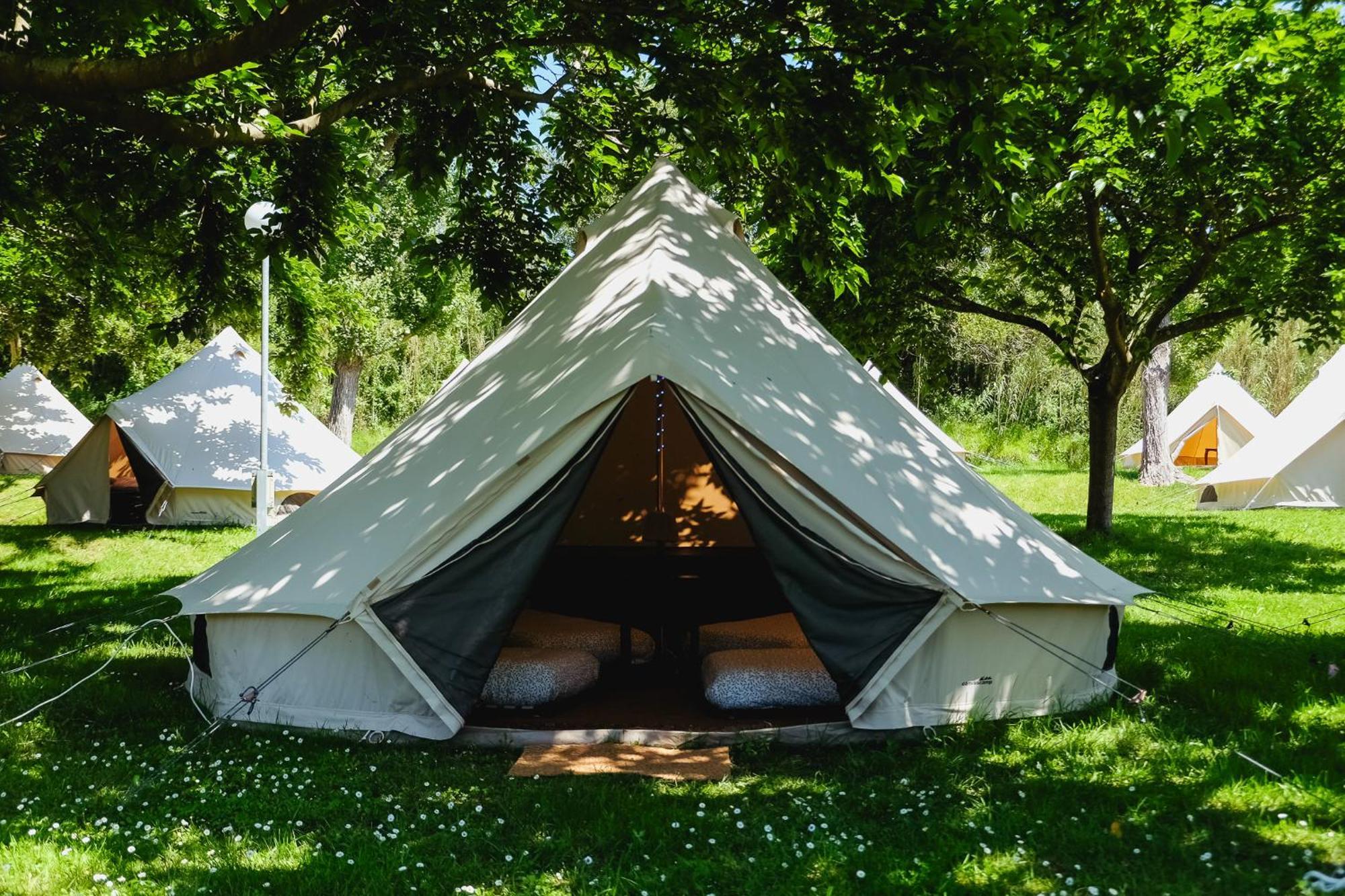 Campo de lujo Tente Dortoir Partagee - Hegoa Surf Camp Pays Basque San Juan de Luz